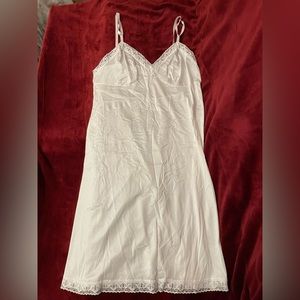 Slip in white silk never worn